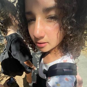 Meet your Posher, Sophia